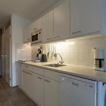 By The Sea דירה *