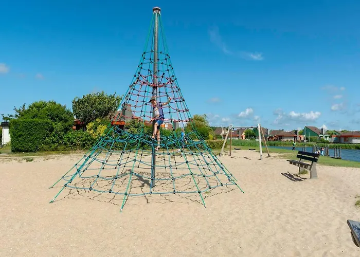 By The Sea * Julianadorp