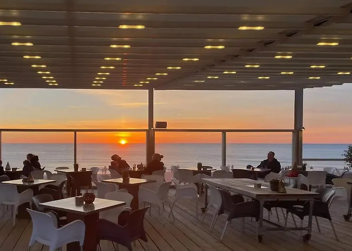 By The Sea * Julianadorp